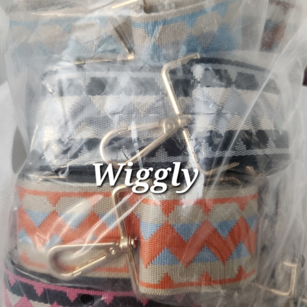 WIGGLY straps for xbody use. Gold hardware. 2 inches wide